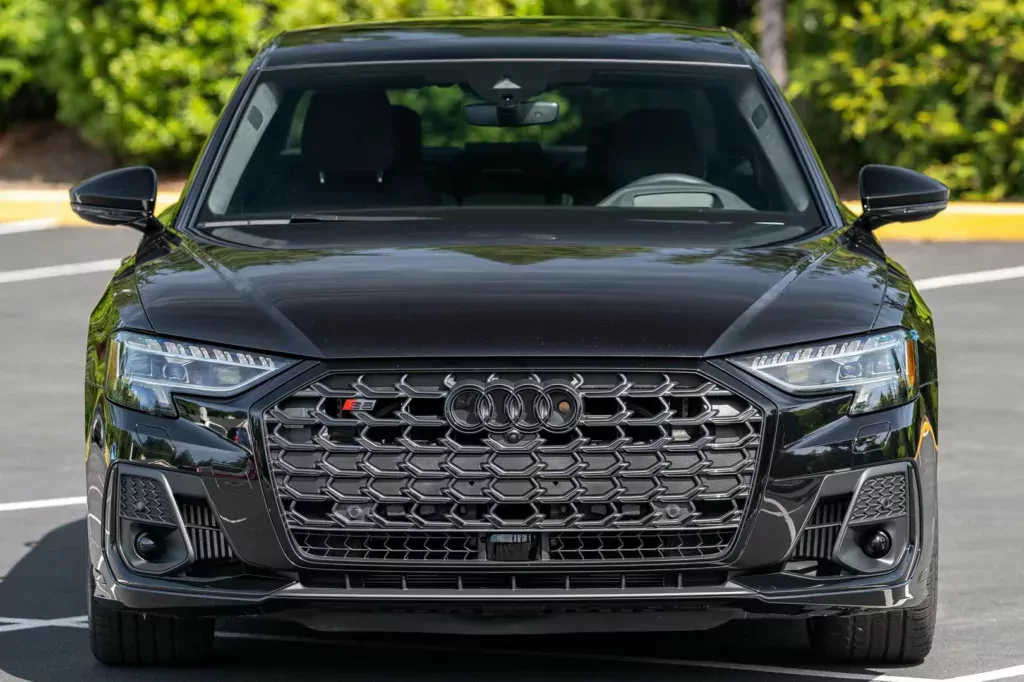 audi-s8-uzywane-za-ulamek-ceny
