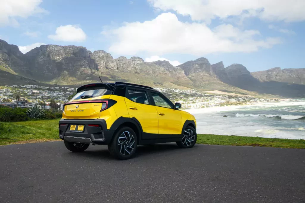 nowy-suv-mahindra-xuv-300