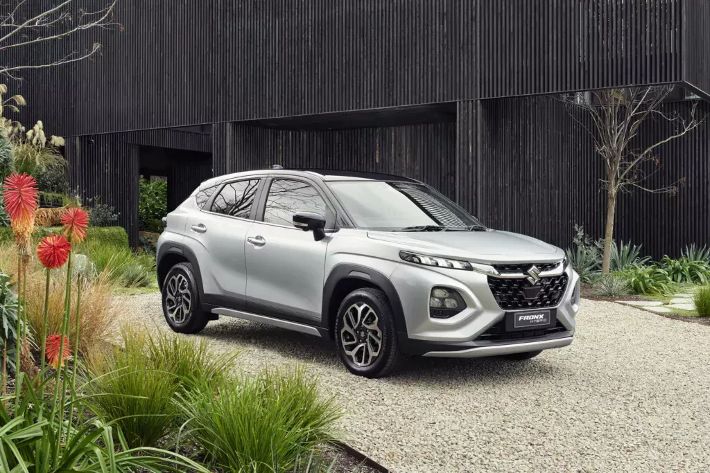 nowy-suzuki-fronx