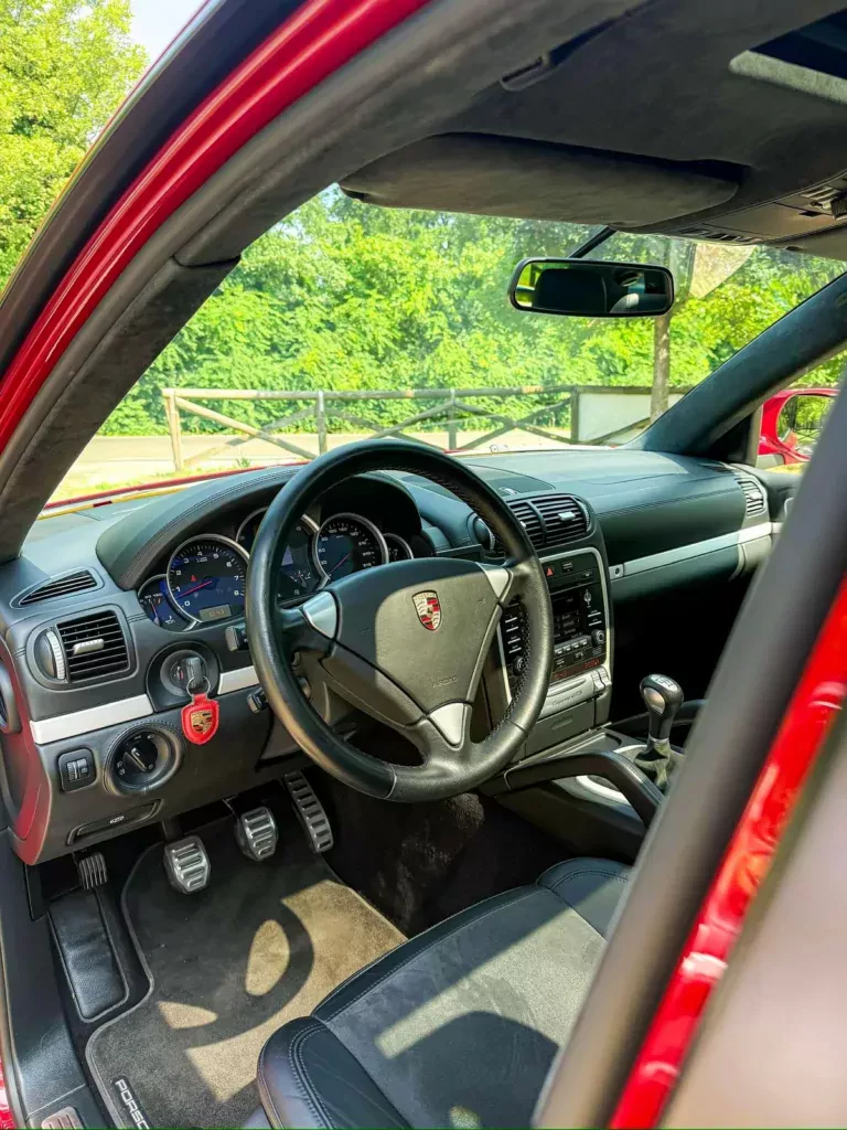 suv-porsche-cayenne-gts