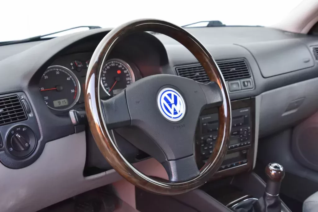 volkswagen-golf-gti-tdi