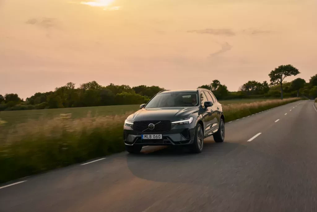 volvo-xc60-przebija-legende