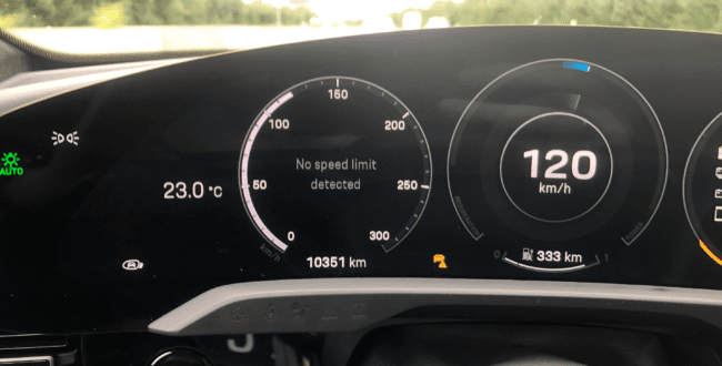 zasieg-samochodu-elektrycznego-porsche-taycan