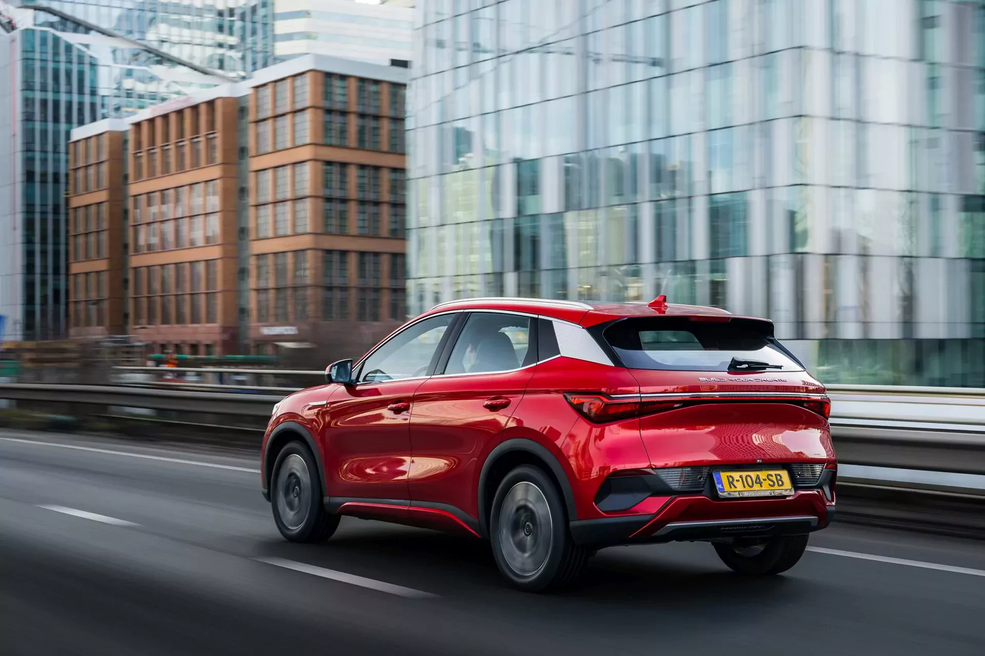 chińskie samochody SUV crossover cena ceny opinie oceny zalety