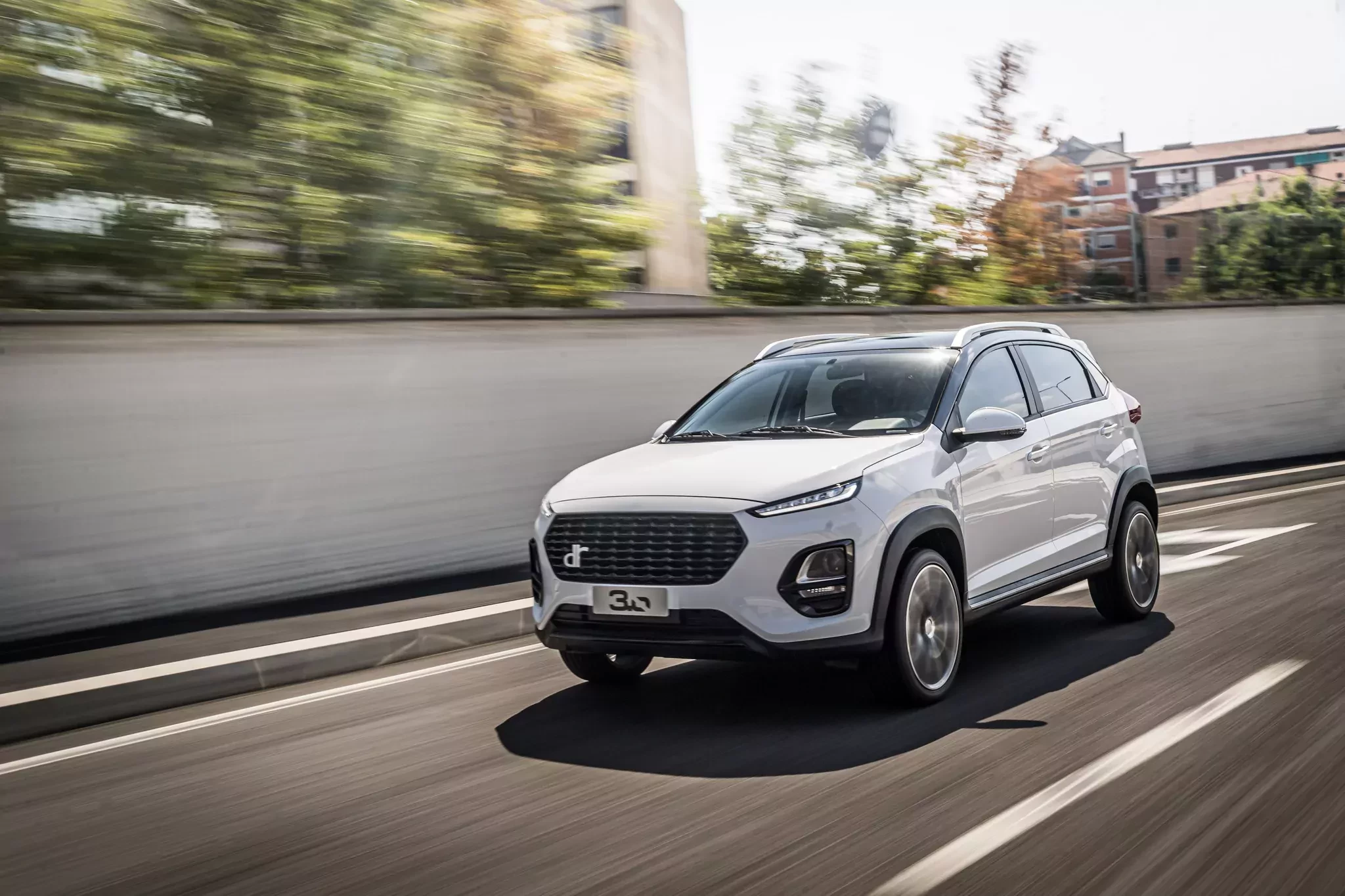 DR Automobiles DR 3,0