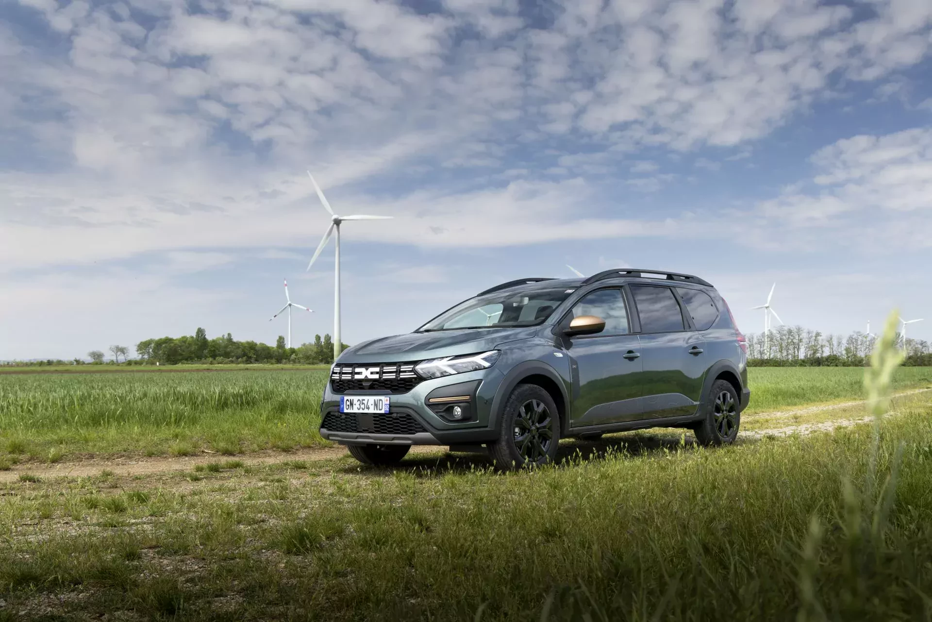 Dacia Jogger silnik cena nowy używany ceny opinie oceny zalety wady