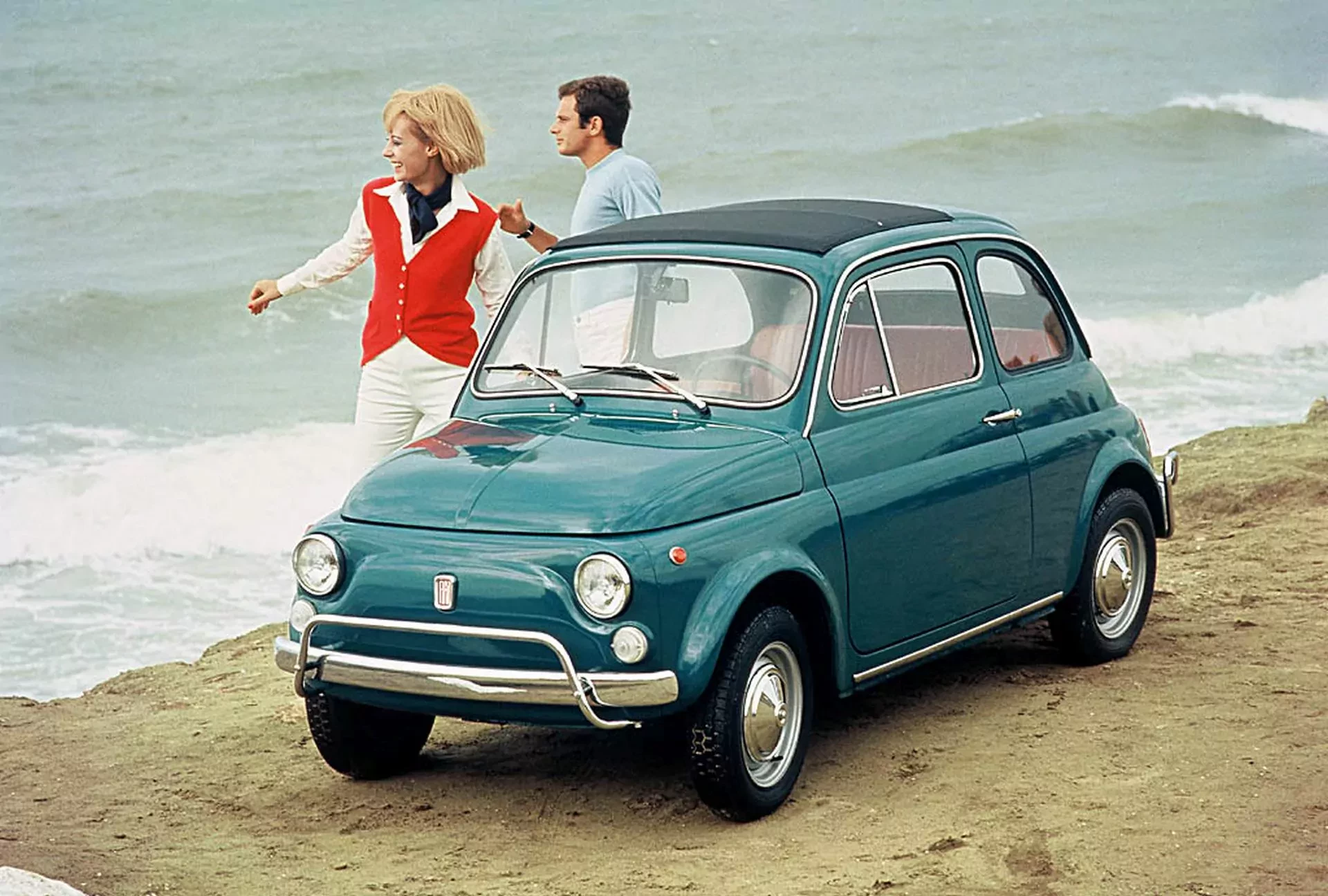 Fiat 500 pierwszy klasyczny cena ceny klasyczna motoryzacja silnik moc prędkość