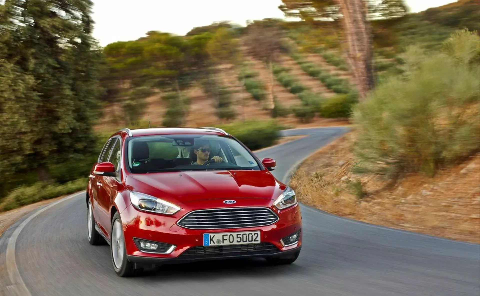 Ford Focus silnik cena spalanie moc osiągi ceny używany opinie oceny zalety wady