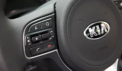 Kia Optima zalety wady opinie oceny silnik spalanie hybryda benzyna diesel cena ceny