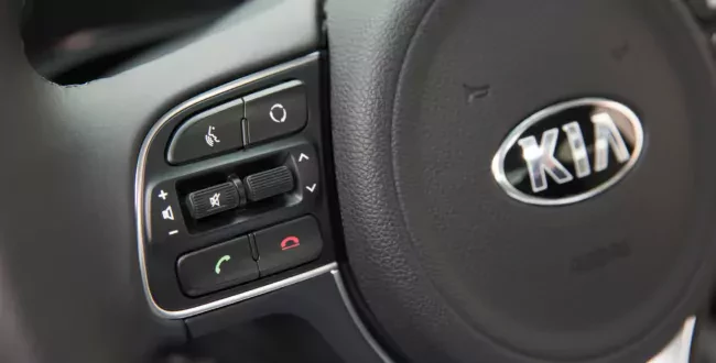 Kia Optima zalety wady opinie oceny silnik spalanie hybryda benzyna diesel cena ceny