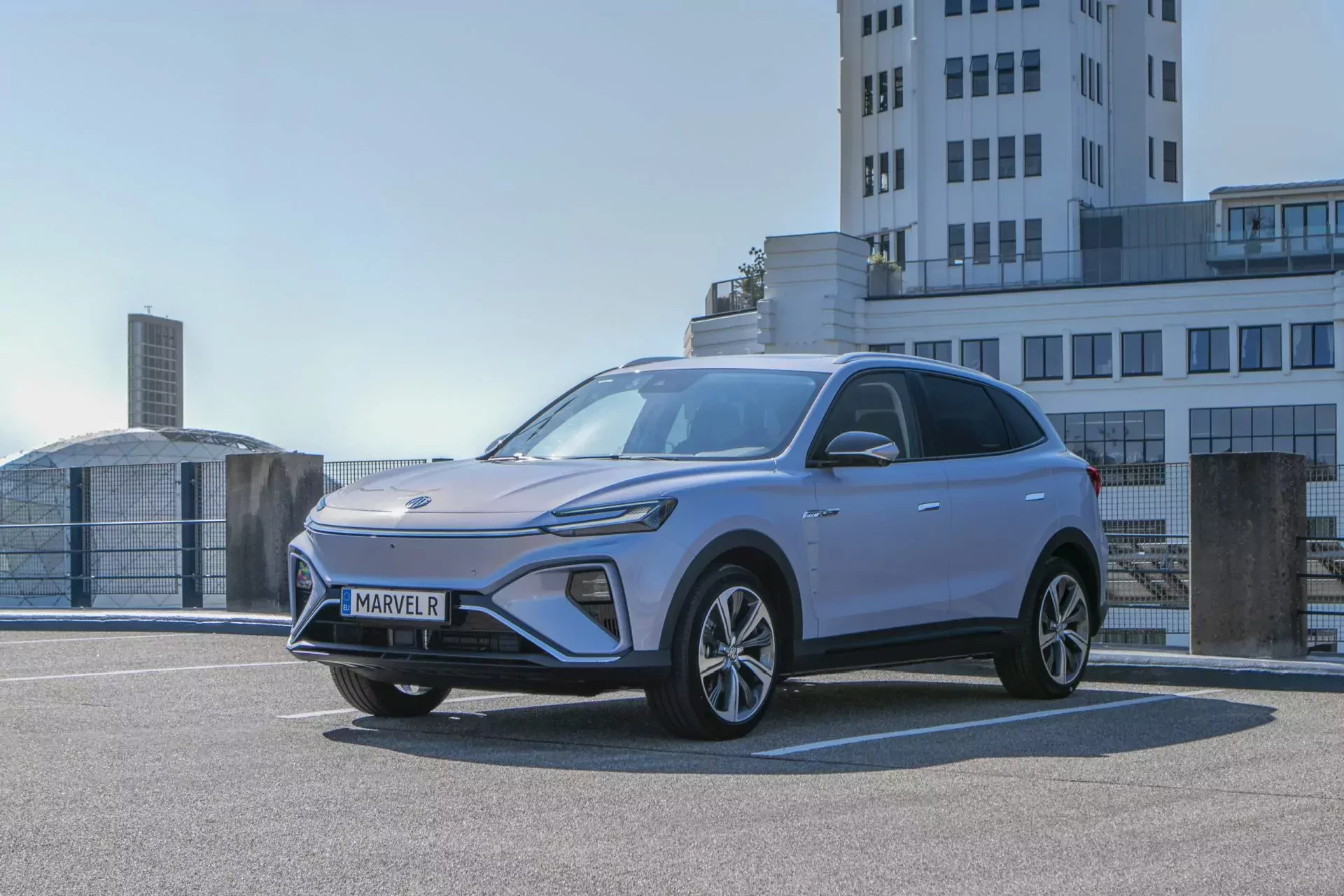 MG Rising Marvel R SUV chiński cena ceny opinie oceny silnik ładowanie zasięg