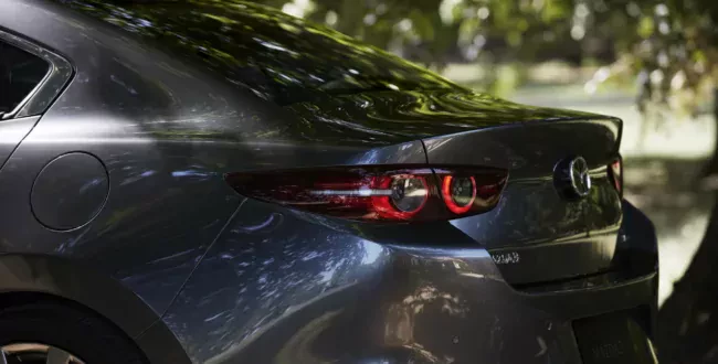 Mazda 3 silnik cena spalanie ceny rocznik opinie oceny zalety silniki moc