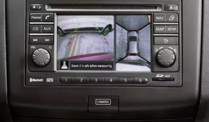 Nissan Qashqai 2012 wnętrze nawigacja kamera cofania kamery 360