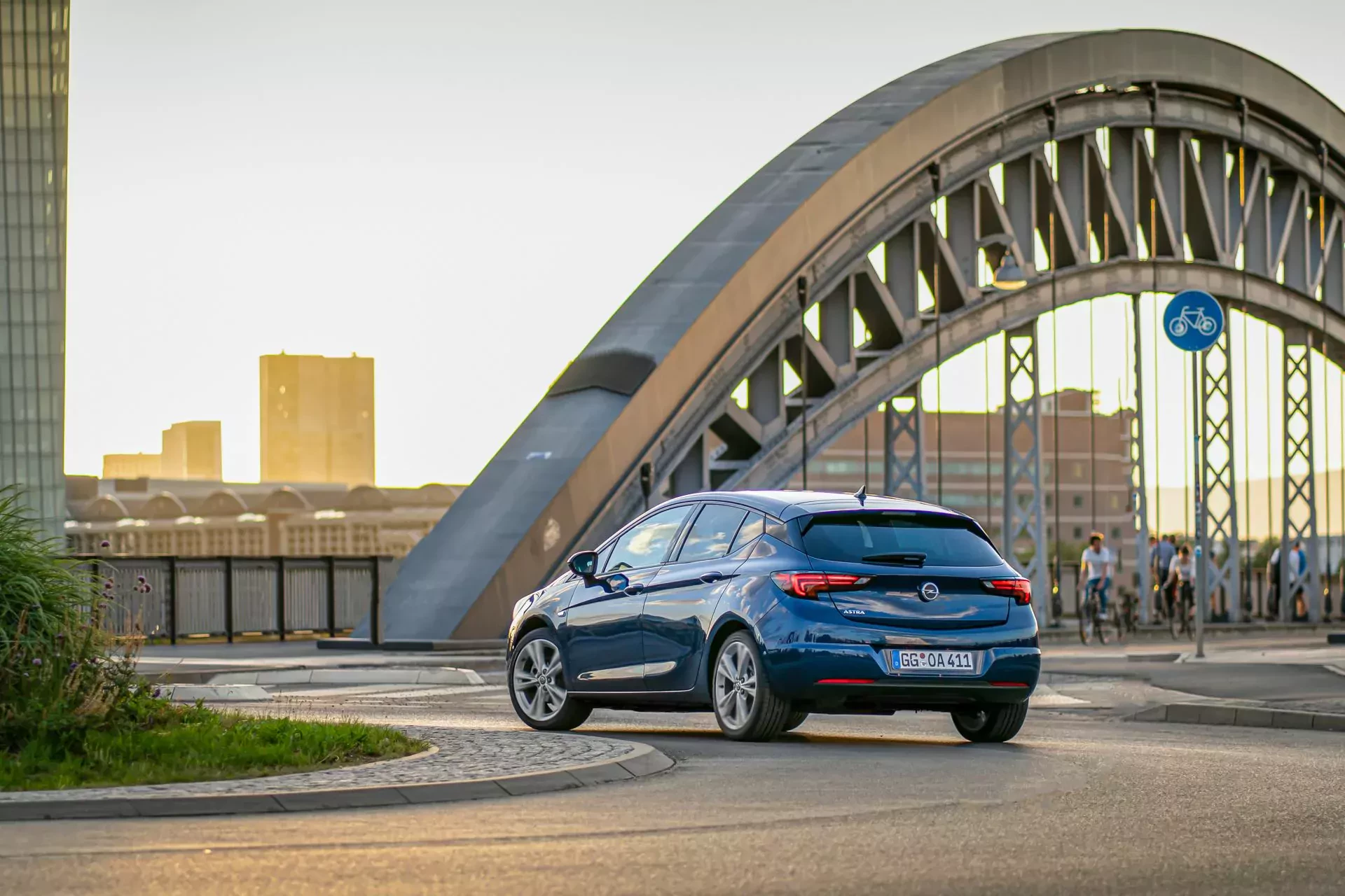 Opel Astra K piąta generacja diesel benzyna silnik cena ceny opinie oceny wady zalety