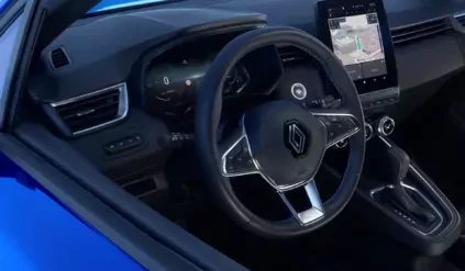 Renault Clio wnętrze