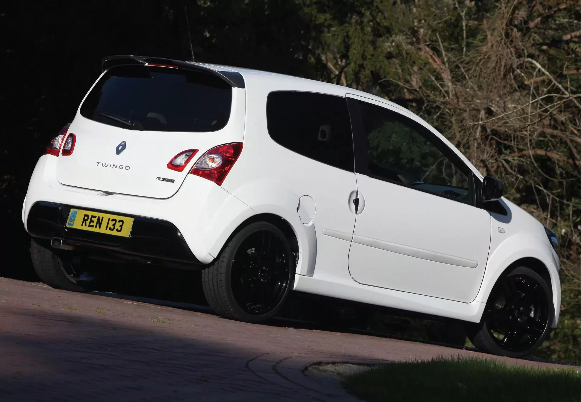 Renault Twingo ceny cena używane rocznik spalanie silnik moc osiągi opinie oceny zalety