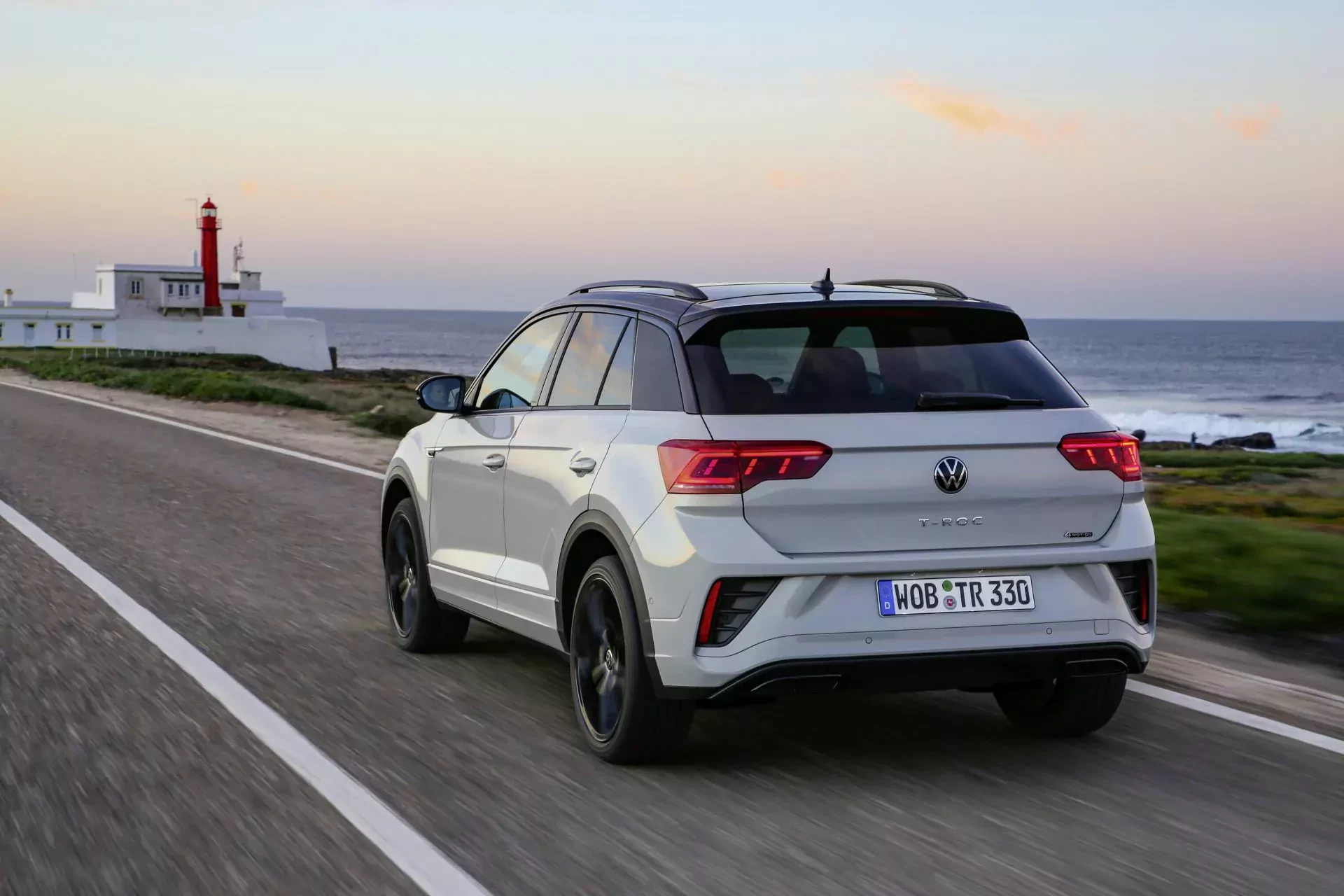 SUV Volkswagen T-Roc silnik cena spalanie moc osiągi diesel benzyna opinie oceny zalety waday