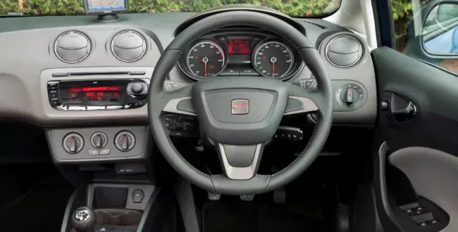 Seat Ibiza silnik cena spalanie używany volkswagen zalety opinie oceny wady diesel benzyna