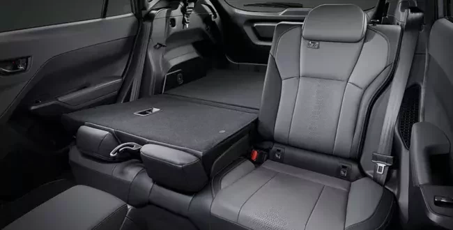 SUV Subaru Crosstrek widok bagażnika