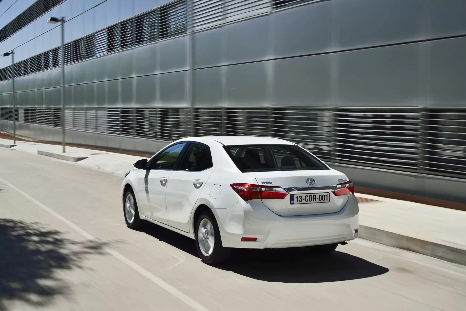 Toyota Corolla silnik cena spalanie generacja używane używana ceny opinie oceny zalety