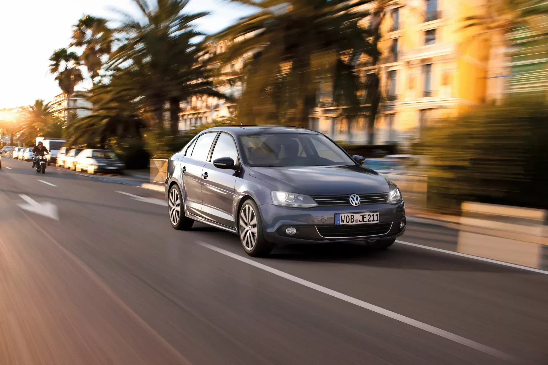 Volkswagen Jetta Corolla silnik porównanie cena ceny używany diesel benzyna opinie oceny zalety wady