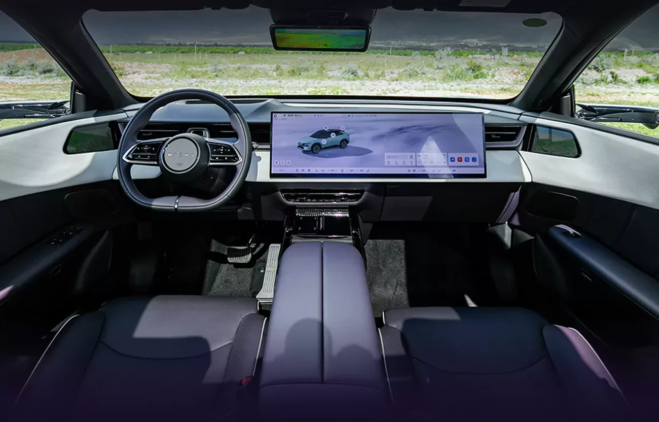 kokpit Mazda EZ60 206