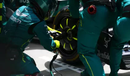 zmiana opon opony czas Formuła 1 McLaren F1 Red Bull