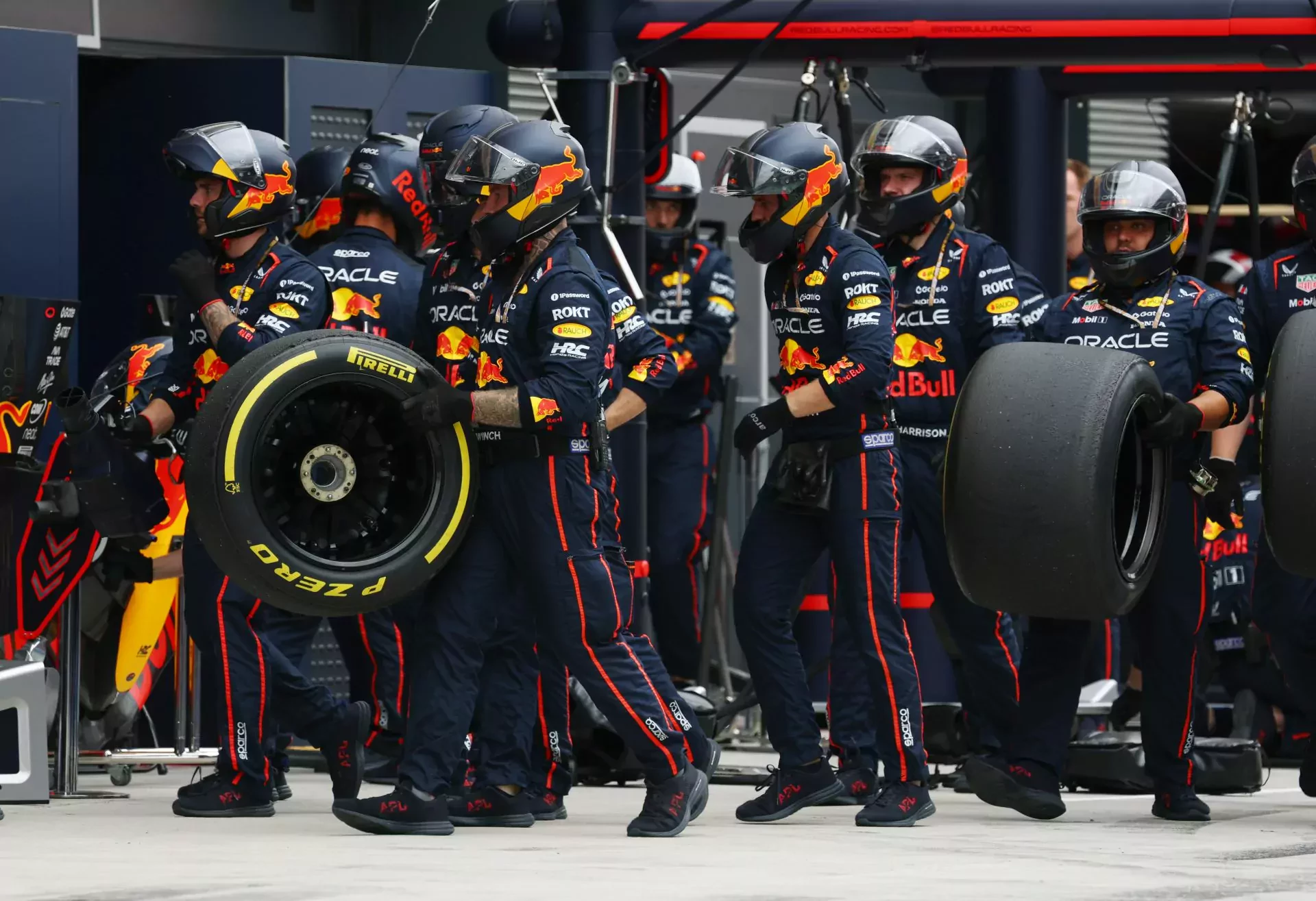 zmiana opon opony czas Formuła 1 McLaren F1 Red Bull