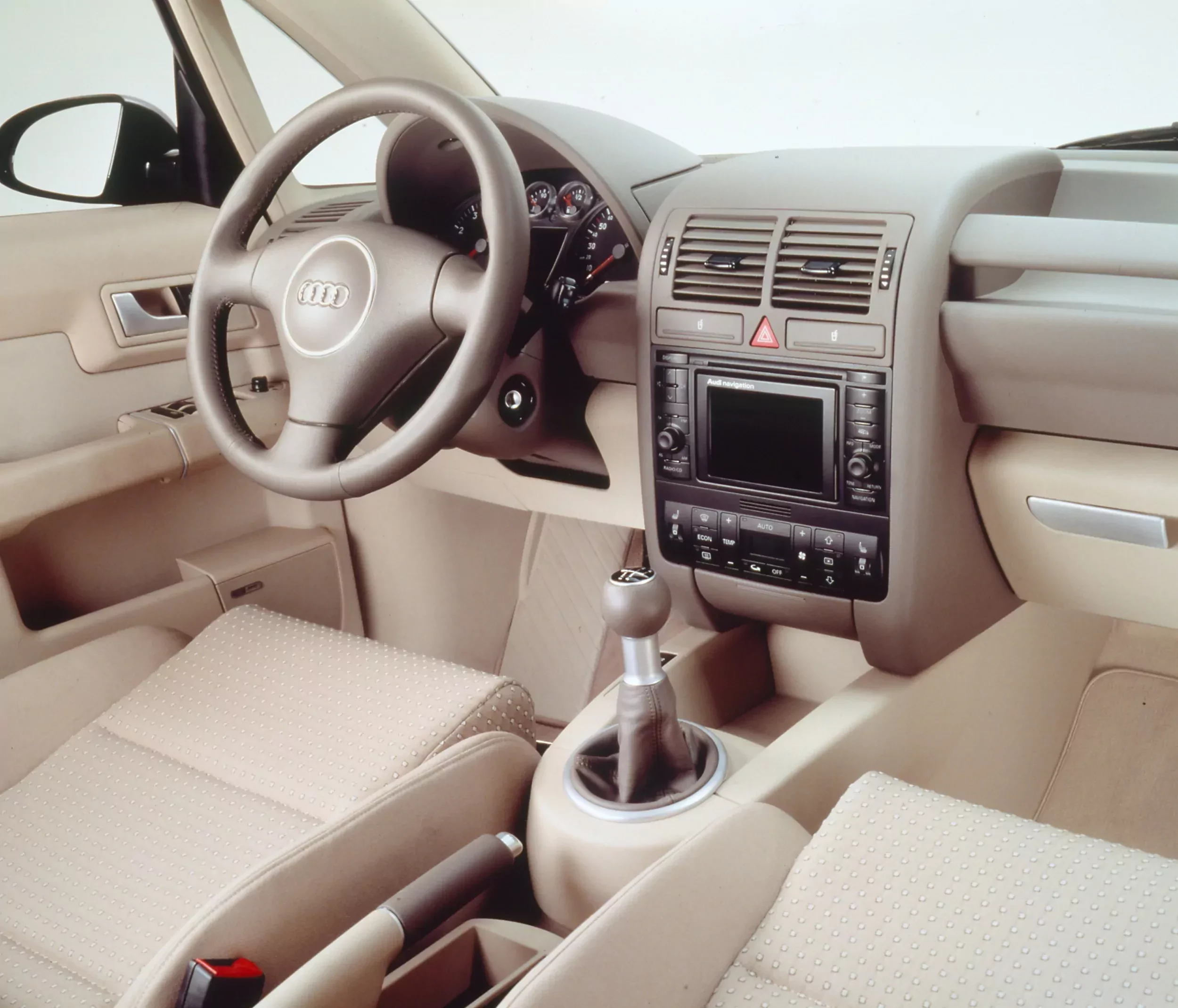 Audi A2 1,2 TDI wnętrze