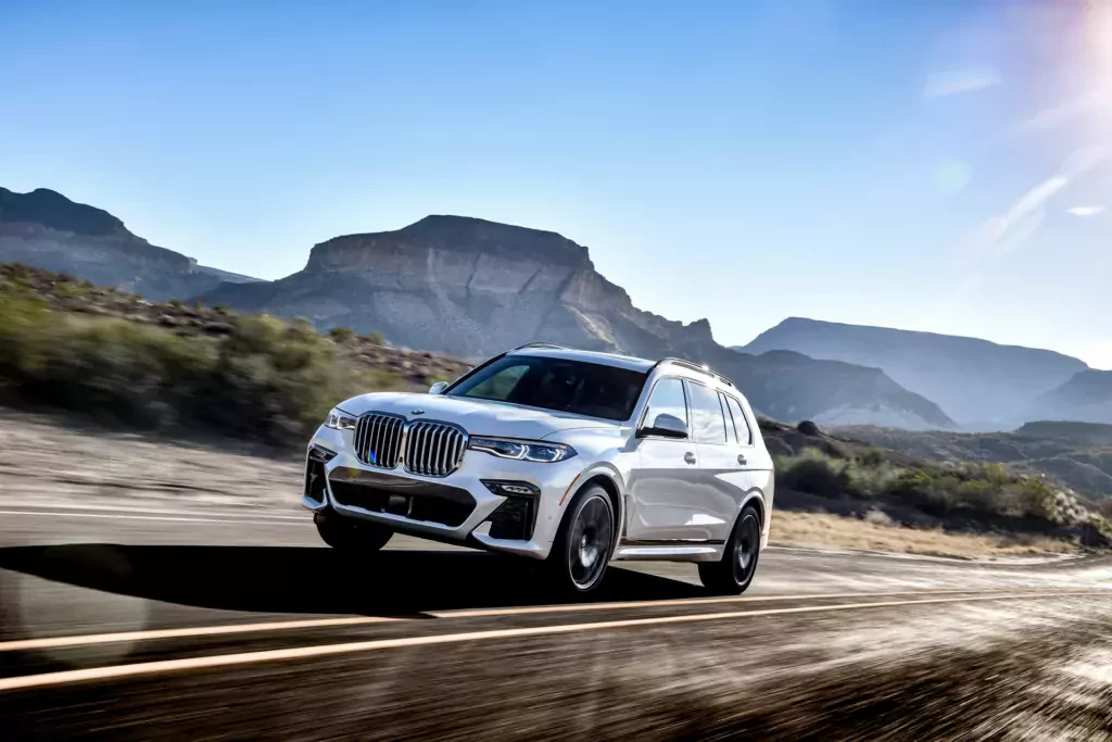 BMW X7 SUV silnik moc pojemność benzyna diesel cena ceny używany rocznik luksus osiągi zalety wady opinie oceny