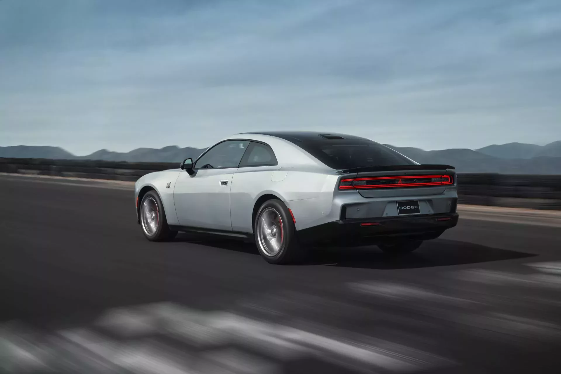 Dodge Charger silnik moc osiągi cena ceny opinie oceny wady zalety używany