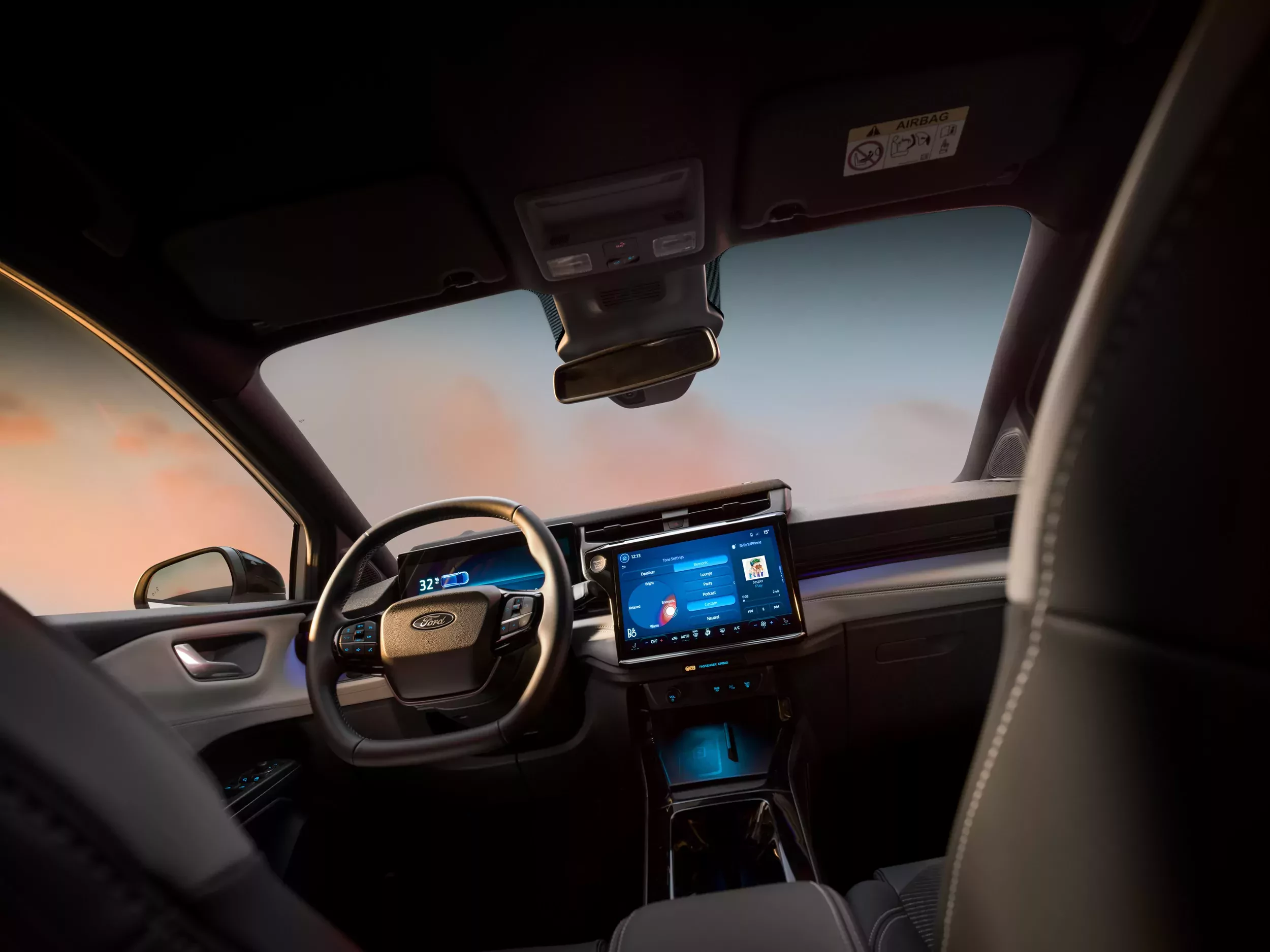 SUV FORD PUMA SOUND EDITION