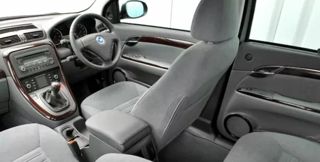 Fiat Croma kombi silnik cena ceny spalanie wady opinie zalety diesel benzyna awarie