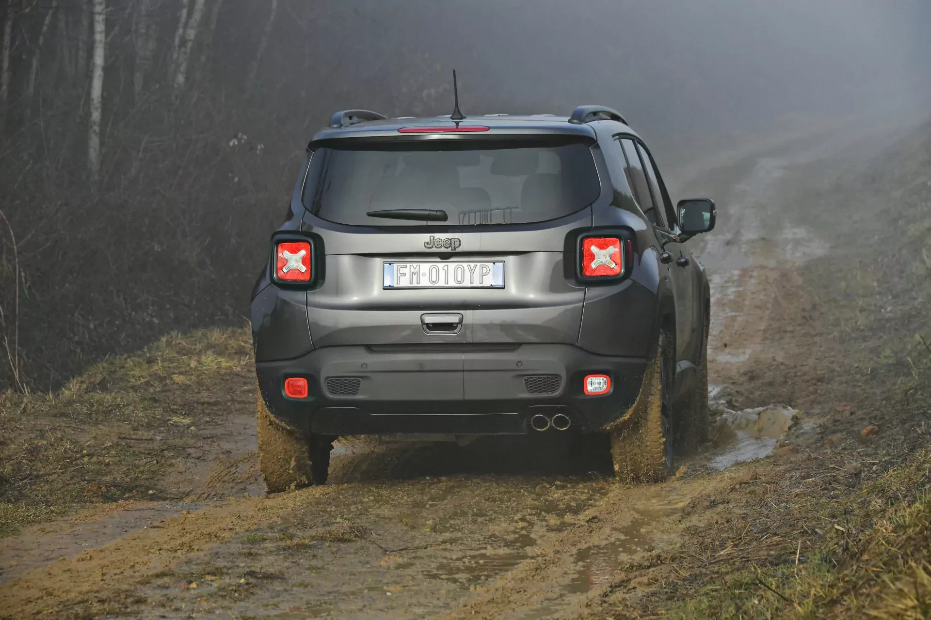 Jeep Renegade SUV silnik moc osiągi opinie oceny zalety wady
