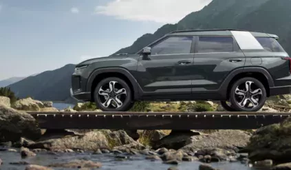 KGM Torres Hybrid SUV