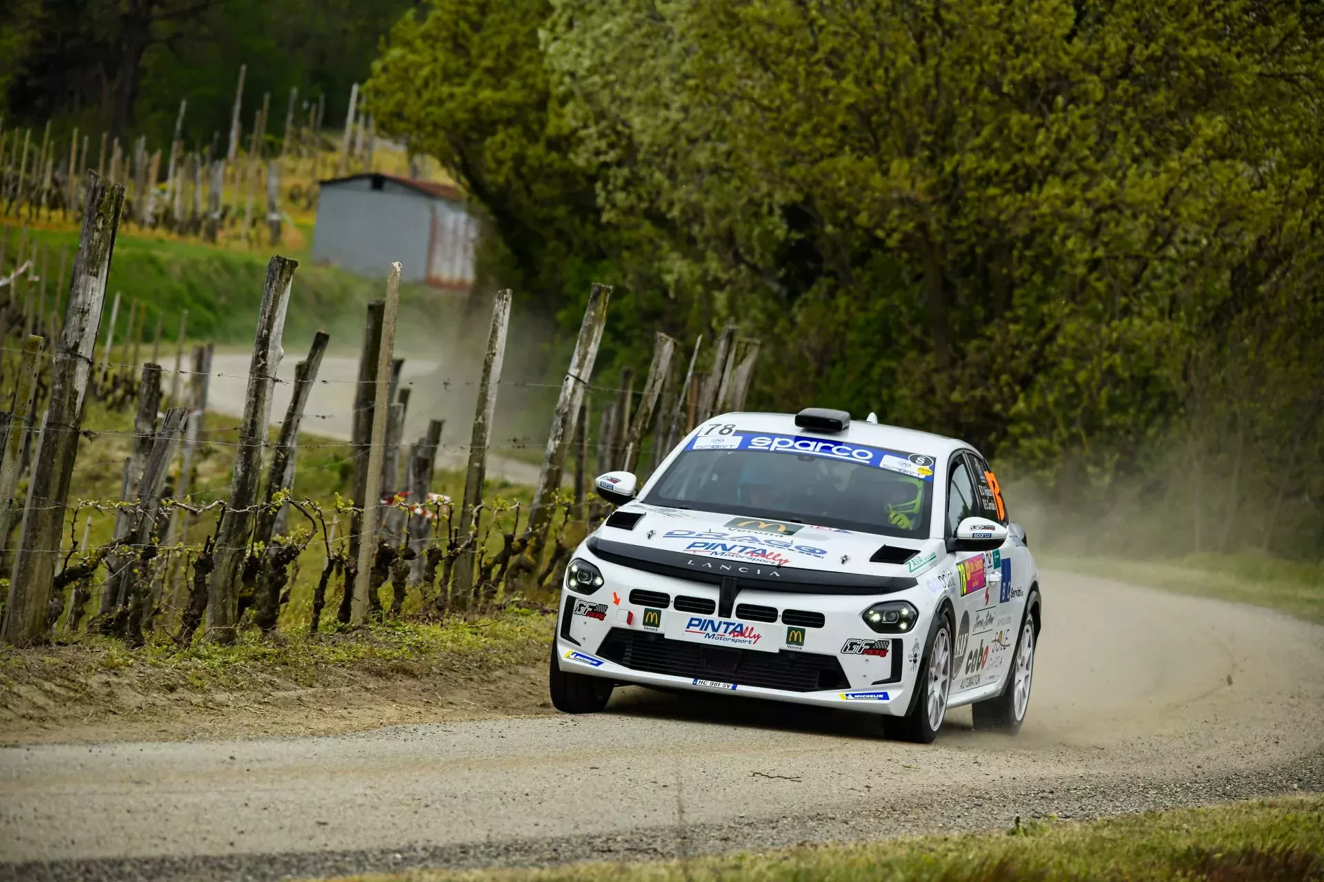 Lancia rajdy samochodowe rajd Delta Rally4 Rally2 rajdowa