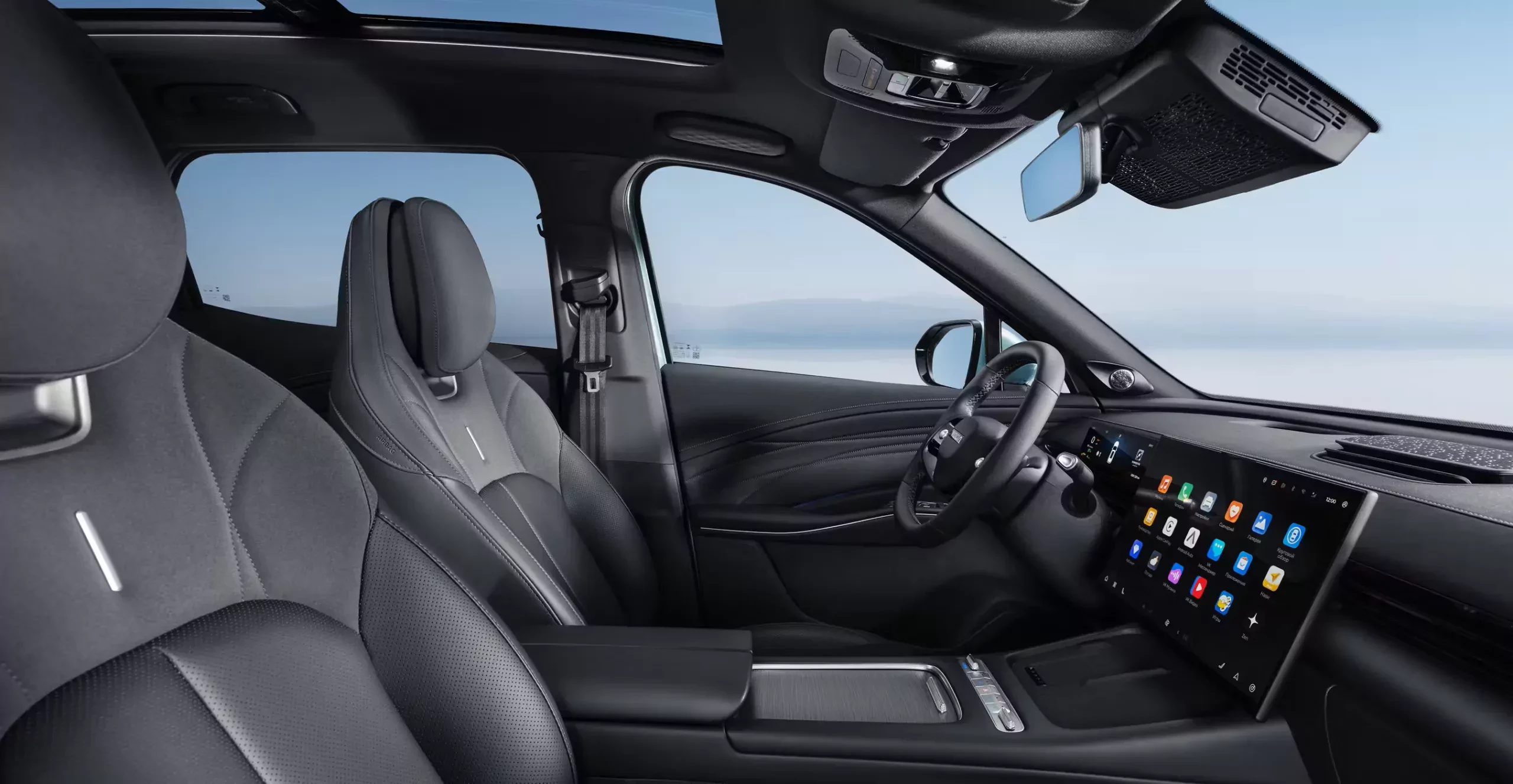 Omoda C7_kabina SUV