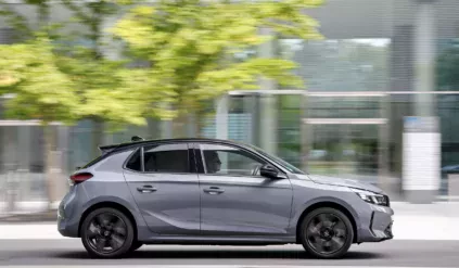 Opel Corsa Electric_jest lepszą i niedrogą opcją dla Dacii EV