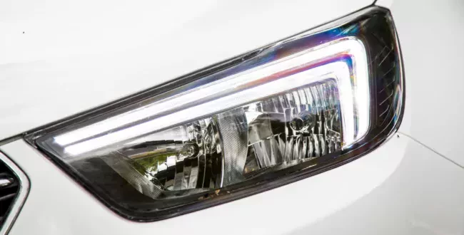 Opel Mokka crossover SUV ceny cena wyposażenie opinie oceny zalety wady silnik benzyna diesel