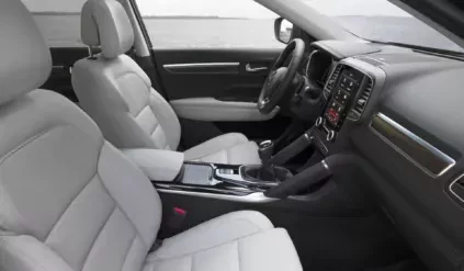 SUV Renault Koleos silnik benzyna diesel osiągi moc spalanie zalety wady opinie oceny cena ceny