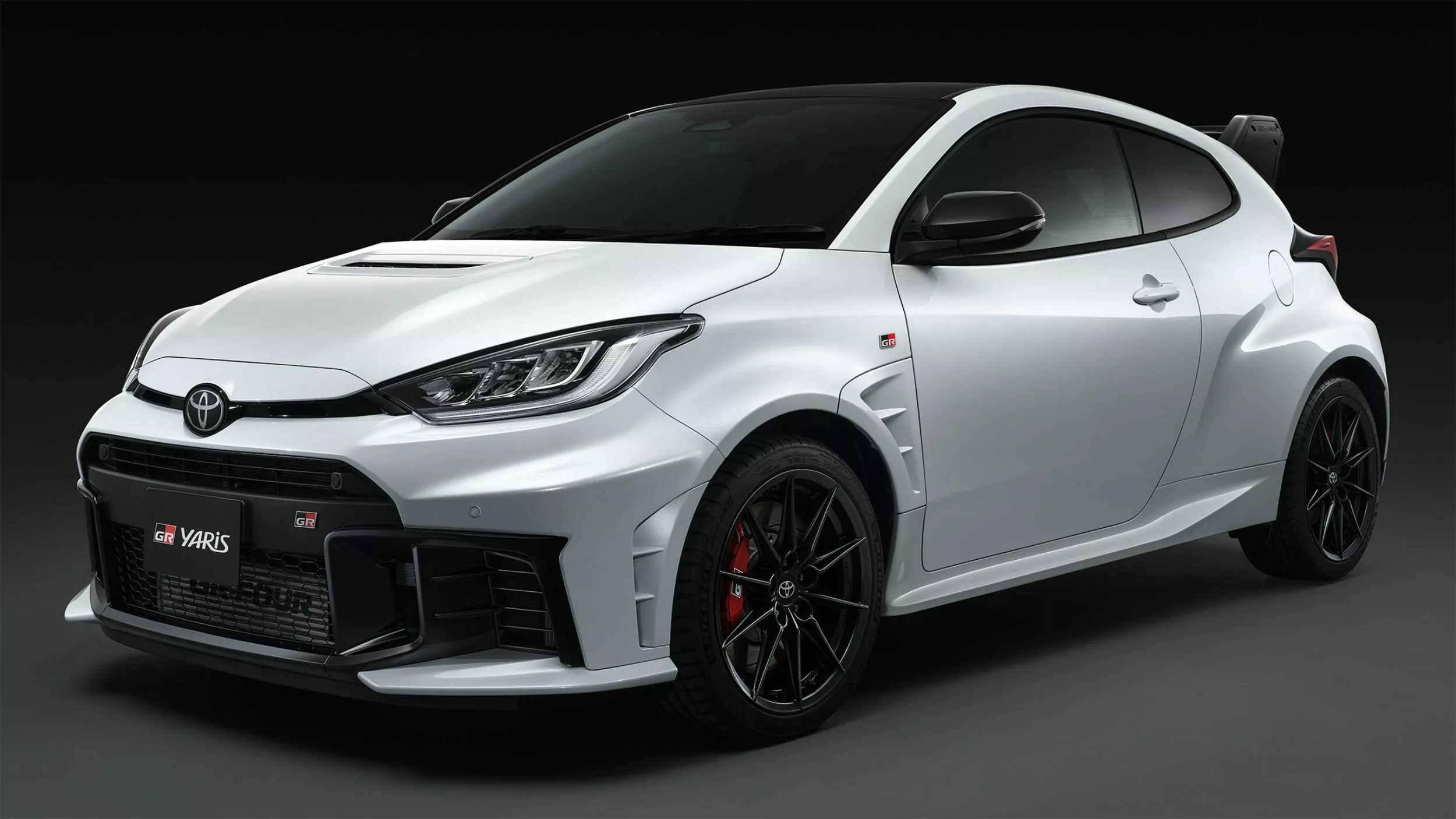Toyota-GR-Yaris-Aero-Performance-Package-Japan-11