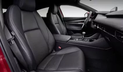 Japońska jak Toyota Mazda 3 alternatywa Skoda Scala