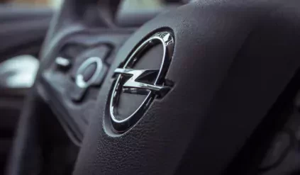 Opel Vectra C silnik cena spalanie osiągi moc używany ceny zalety wady opinie oceny