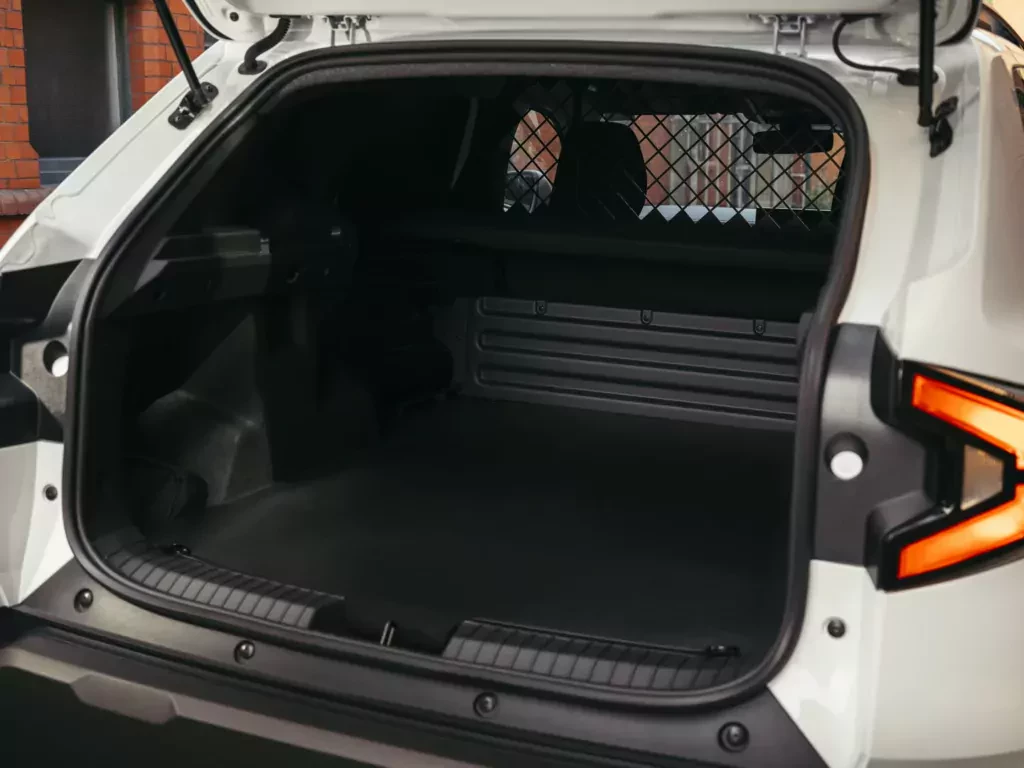 dacia-duster-cargo-2025