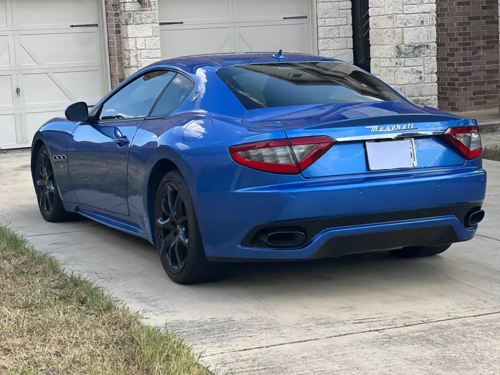 maserati-granturismo-silnik-ferrari