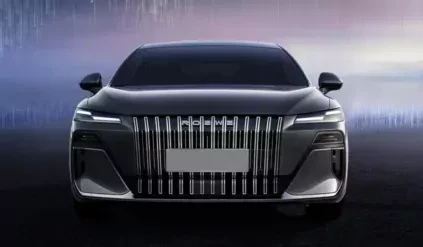 nowy-sedan-roewe-m7