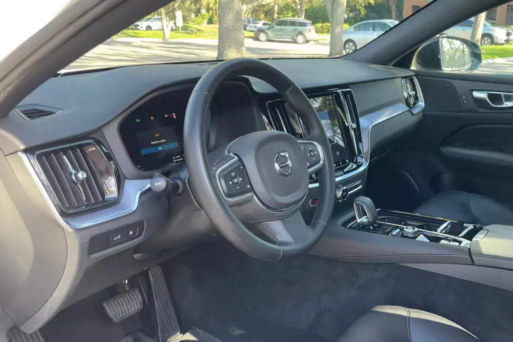 volvo-s60-t8-recharge