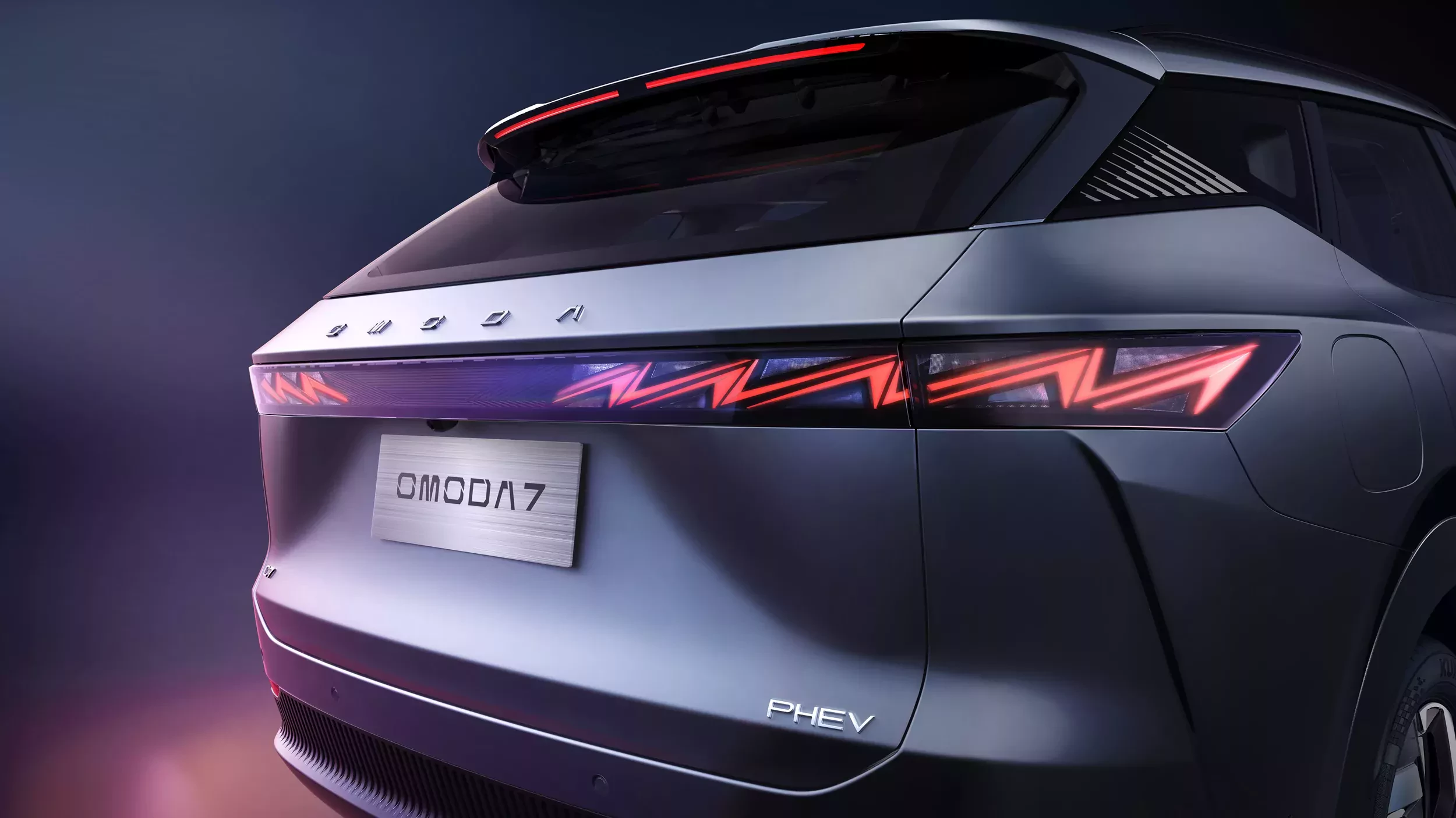 Nowa Omoda 7 debiutuje podczas Poznań Game Arena 2025. Zaawansowany technologicznie SUV daje marce dużą przewagę w starciu z gigantami