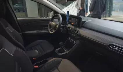 Dacia Logan wnętrze