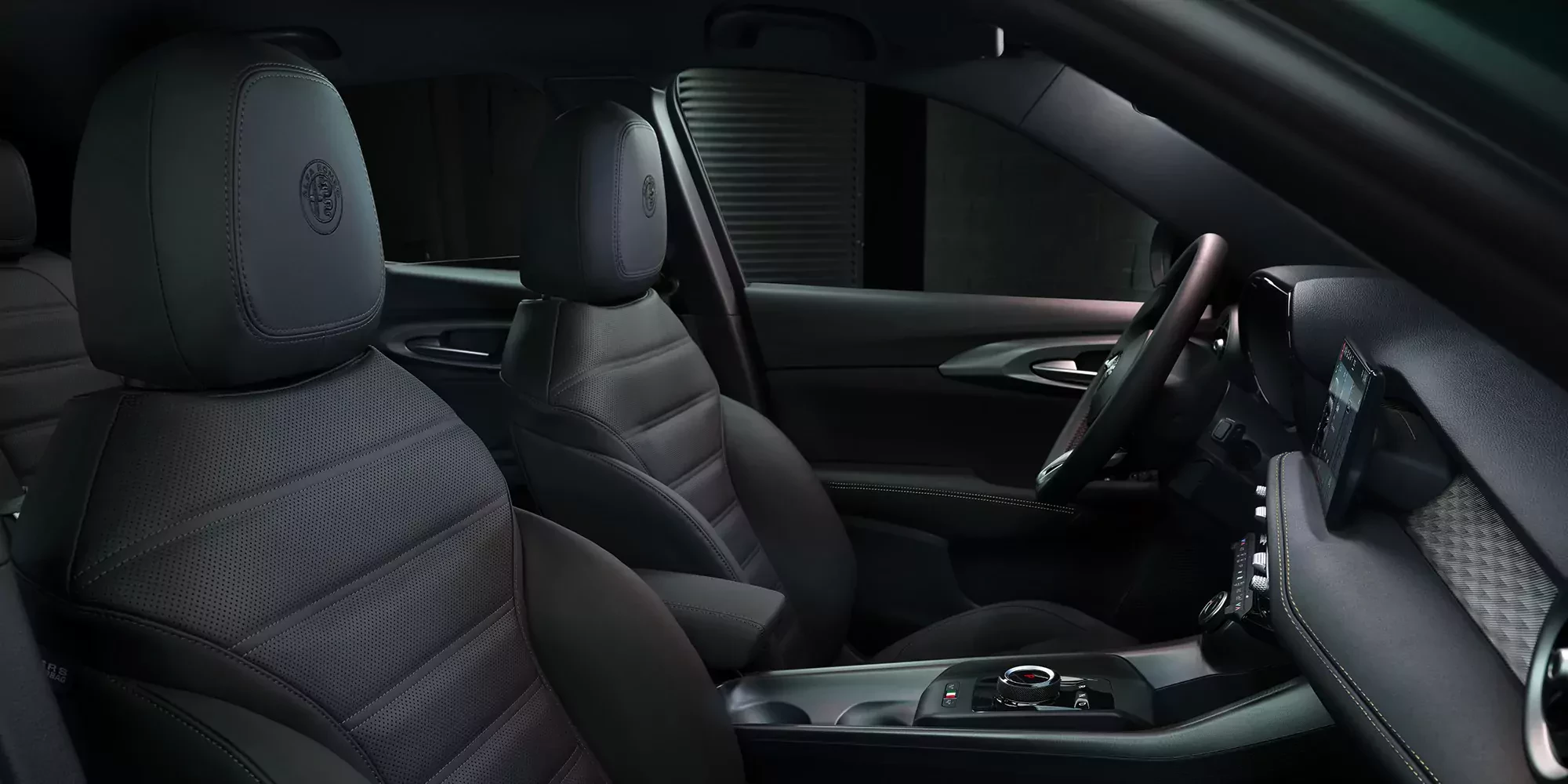 Alfa Romeo Tonale wnętrze